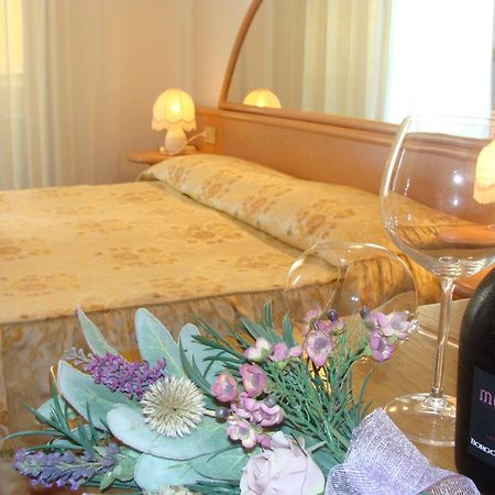 Hotel Villa Luisa Lignano Sabbiadoro Dış mekan fotoğraf