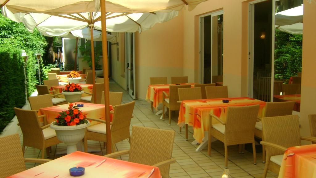 Hotel Villa Luisa Lignano Sabbiadoro Dış mekan fotoğraf
